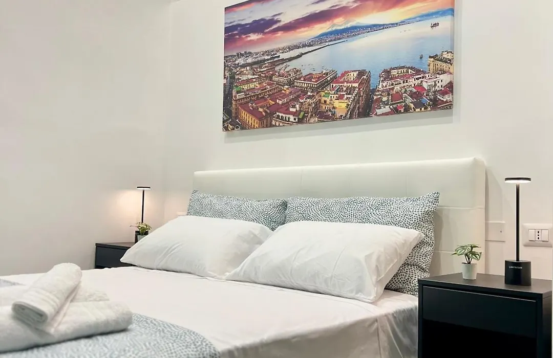 Chiaia Exclusive Apartment-1